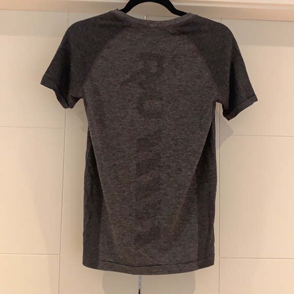 RYU Women’s Heathered Grey T-Shirt - Picture 2 of 2